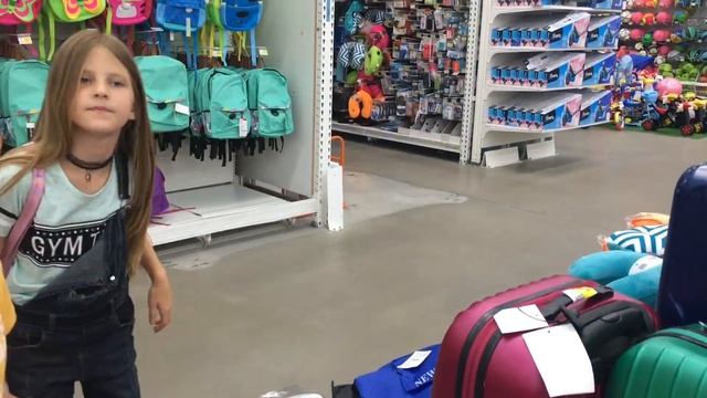 ШОППИНГ В ПОИСКАХ КОМБИНЕЗОНА КРУТЫЕ МЕЛКИ ДЛЯ ВОЛОС ПРИМЕРКА смотреть онлайн