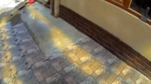 Укладка керамики во дворе СВОИМИ РУКАМИ