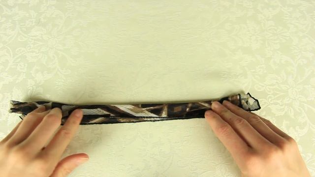 Шьем короткое платье для куклы Барби за 5 минут. How to make dress for Barbie dolls смотреть онлайн