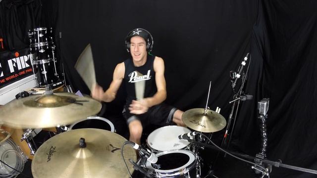 Black Sabbath - Paranoid - Drum Cover смотреть онлайн