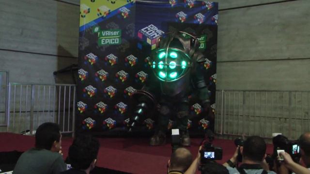 CCXP 2015 - Final Cosplay Experience: Big Daddy - BioShock 2 смотреть онлайн