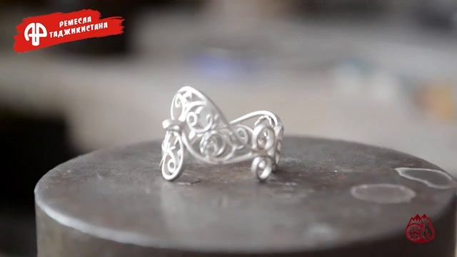 Ювелир Дилмурод работает только с серебром смотреть онлайн