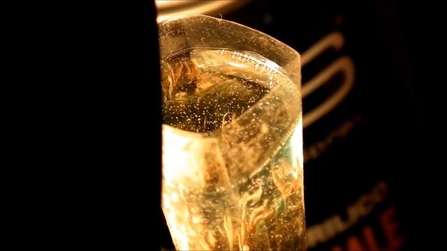 Air bubbles in the resin. How did you get rid of them смотреть онлайн