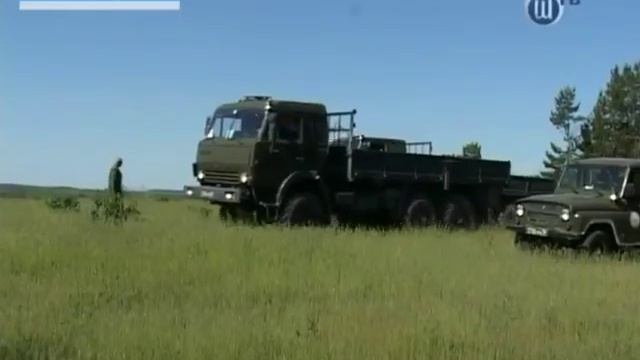 В Шадринской автошколе ДОСААФ проходят подготовку будущие военные водители. смотреть онлайн