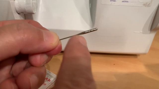 How to change Needles of Brother SURGER/Overlocker (3034D). смотреть онлайн
