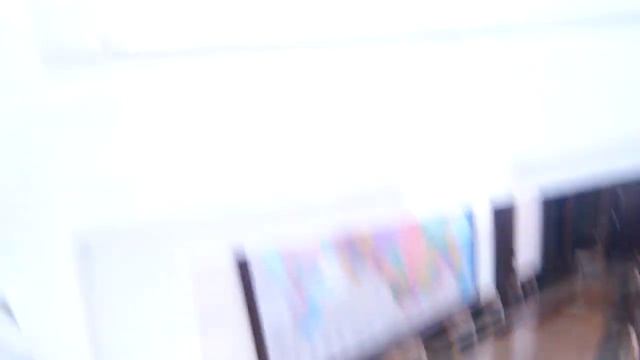 #Шкаф со #стеклянными#дверьми смотреть онлайн