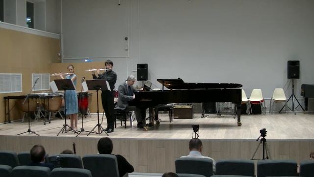 013. И.С. Бах - Концерт ре-минор для скрипки и гобоя с оркестром смотреть онлайн