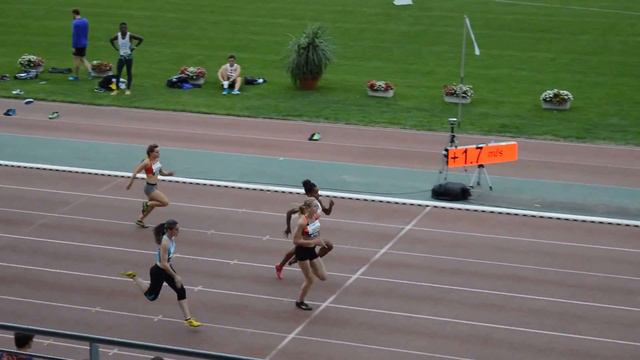 100m TCF (série 2) - Meeting de Castres 2015 смотреть онлайн