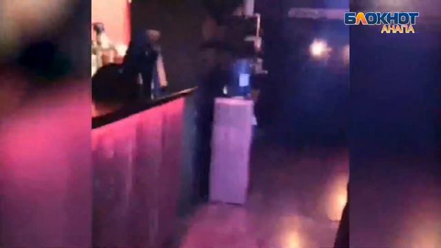 Ночной рейд по Анапе выявил ещё две кальянных и один бар, нарушившие запрет смотреть онлайн