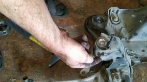 Как ОЧЕНЬ БЫСТРО выпрессовать сайлентблок БЕЗ ПРЕССА