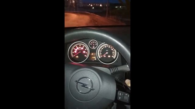 Сел аккумулятор Opel Astra H смотреть онлайн
