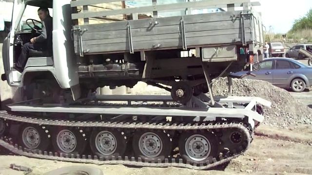 Гусеницы ТСН 74 автомобиль снегоход вездеход. смотреть онлайн