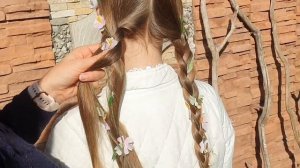 как вплести цветы в косы