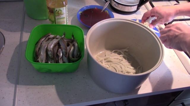 Шкара из Мойвы в Мультиварке. Рецепт Мойвы. Домашняя кухня. смотреть онлайн