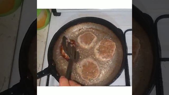 Куриные котлеты. Очень простой и легкий рецепт. КОТЛЕТА С ГАРНИРОМ. смотреть онлайн