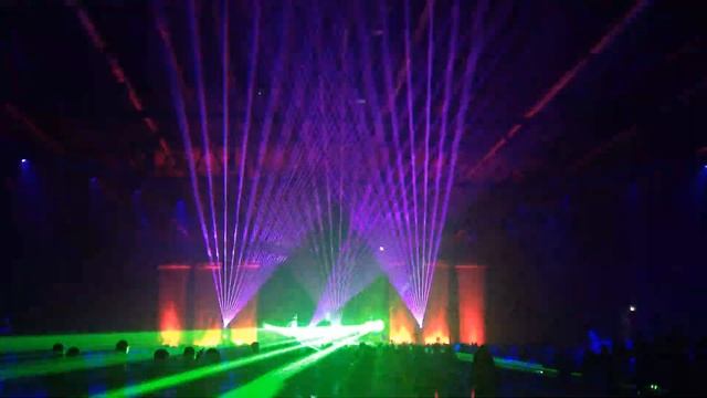 Лазерное шоу от 3D Laser Show в Екатеринбурге / Экспоцентр смотреть онлайн