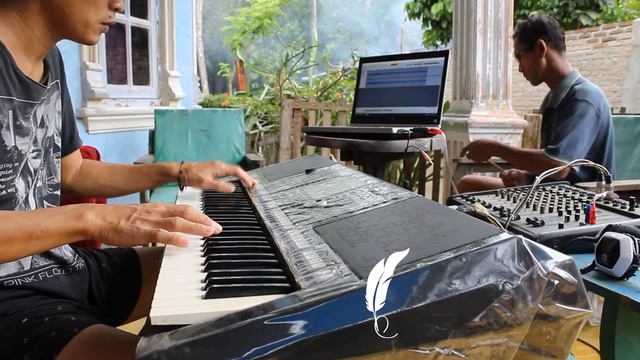 DUT TAK BISA TIDUR feat YAMAHA PSR-950 INSTRUMENTAL смотреть онлайн