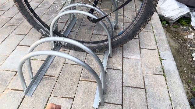 Собственная велопарковка у дома — роскошь или необходимость? смотреть онлайн