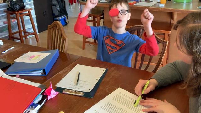 HOW MY KIDS WRITE THEIR ANIMAL REPORTS | How We Homeschool | Walk Through of a Writing Project смотреть онлайн