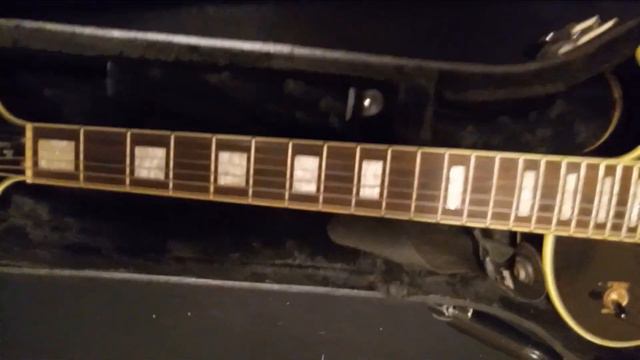 Kidd Kool Arrow's Epiphone Les Paul 1991 Black Beauty & 2007 Custom смотреть онлайн