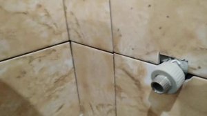 испорченный ремонт или криворукие работники.. Как делать нельзя.