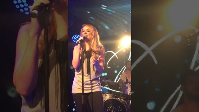 Girl Crush - Liz McClarnon (Live @ Under The Bridge)