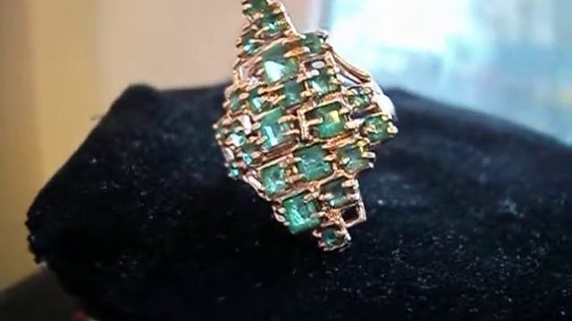 "Экспрессия" Кольцо с 23 изумрудами. Ручная работа смотреть онлайн