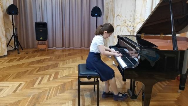 С. Борткевич "Югославская сюита" соч. 58, 2 "Деревенский танец" смотреть онлайн