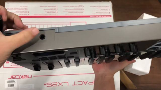 Unboxing Teclado Controlador Nektar Lx25 + * MARCA ALEMÃ ,MELHOR CUSTO X BENEFICIO DA CATEGORIA !!! смотреть онлайн