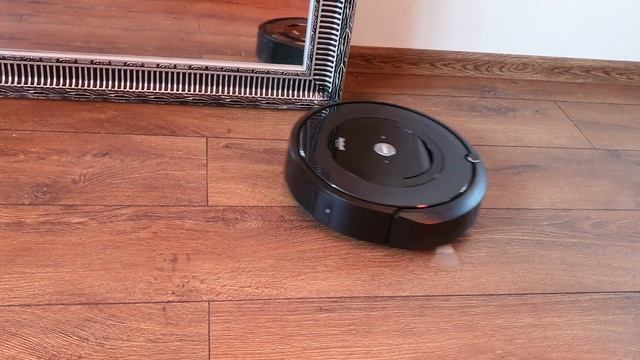 iRobot Roomba e5 смотреть онлайн
