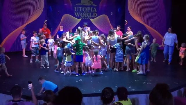 Мы маленькие звезды/We are little stars смотреть онлайн