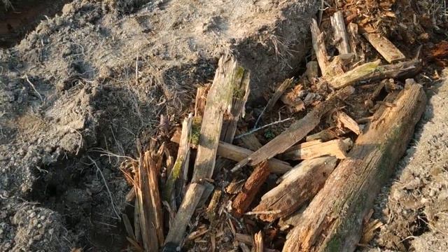 Строительство теплых гряд. Принцип работы. Часть 1 смотреть онлайн