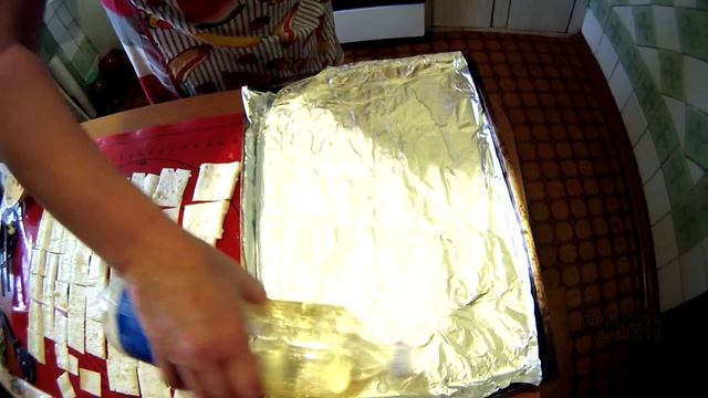 КАК СДЕЛАТЬ ЧИПСЫ ИЗ ЛАВАША. HOW TO MAKE CHIPS OF THE UNLEAVENED WHEAT CAKE. смотреть онлайн