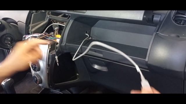 Installation Of  Car Stereo Android 12 On Toyota Corolla Verso