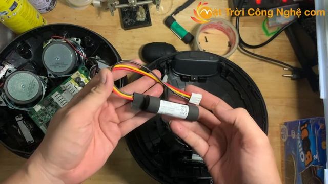 Hướng Dẫn Thay Pin Loa Harman Kardon Onyx Studio 3 - Harman Kardon Onyx Studio 3 battery replacemen смотреть онлайн