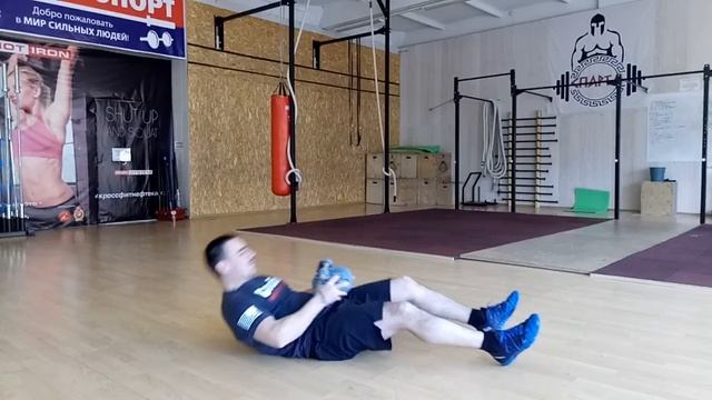 Отжимания от гири, подъем таза смотреть онлайн