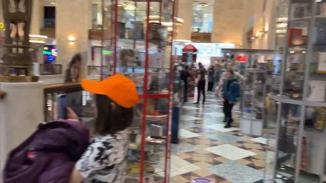 САМЫЙ БОЛЬШОЙ в РОССИИ Детский Мир смотреть онлайн