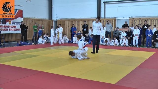 Открытое первенство города Назарово по дзюдо среди юношей и девушек смотреть онлайн