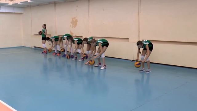 Волейбол обучение. Девушки. Тренировка. Часть 3 смотреть онлайн