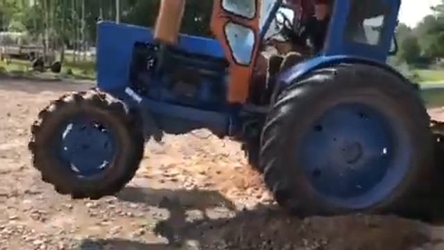 т 40 трактор вездеход смотреть онлайн