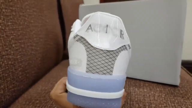 OEM AIRFORCE 1 REACT смотреть онлайн