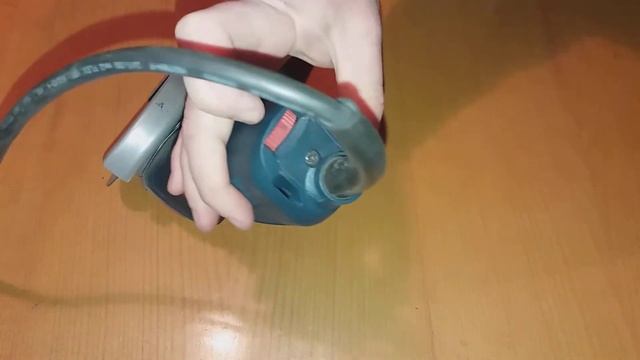 Угловая шлифмашинка (болгарка) BOSCH GWS 13-125 CIE обзор смотреть онлайн