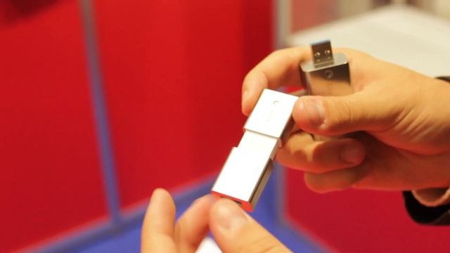 CEE 2013 Взгляд на Kingstone Hyper X 1TB смотреть онлайн