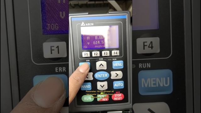 Inverter Delta vfd.C2000.(melayu)(Guna picture quality 480p keatas lebih trg)#inverter #delta #c200 смотреть онлайн