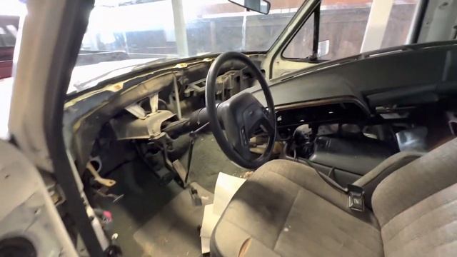 COMPLETAMENTE GRATIS‼️ 1990 Ford F150 XLT Lariat Sin Motor & Sin Transmisión | Foringas Beto Trokas смотреть онлайн