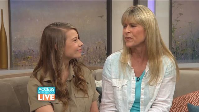 Exclusive: Terri Irwin Says She's Not Dating Russell Crowe -- He's 'Just A Dear Friend' смотреть онлайн