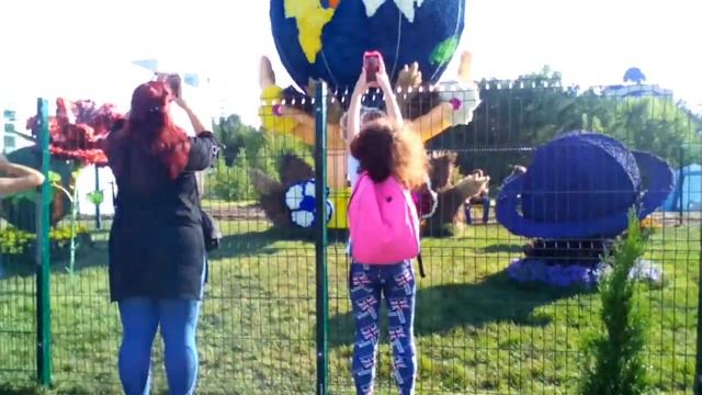 Vlog: День цветов. Песни группы Ваукикуна, Дюймовочка из цветов... смотреть онлайн