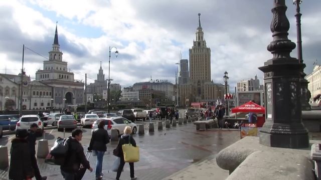Три вокзала на одной площади - Ленинградский, Ярославский, Казанский // 2014 год смотреть онлайн