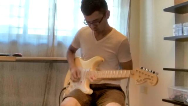 Fender Yngwie Malmsteen смотреть онлайн
