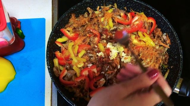 Попробовав раз это блюдо вы будете готовить его всегда. Вкусное мясное блюдо "Щипачки" ... смотреть онлайн